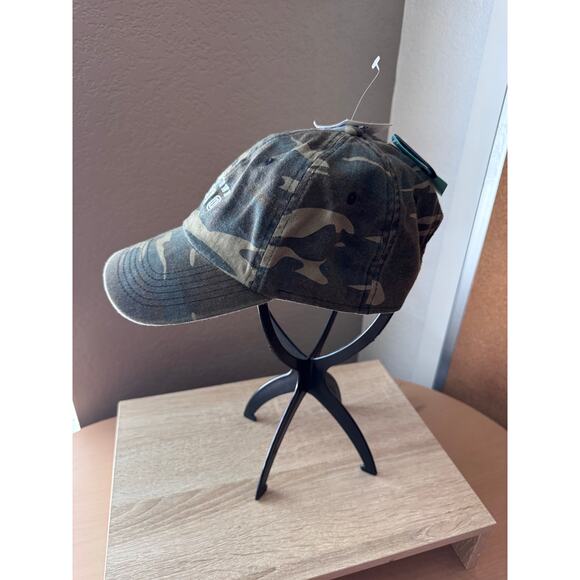 Wembley "Hometown Hero" Camo Baseball Cap - Picture 3 of 11